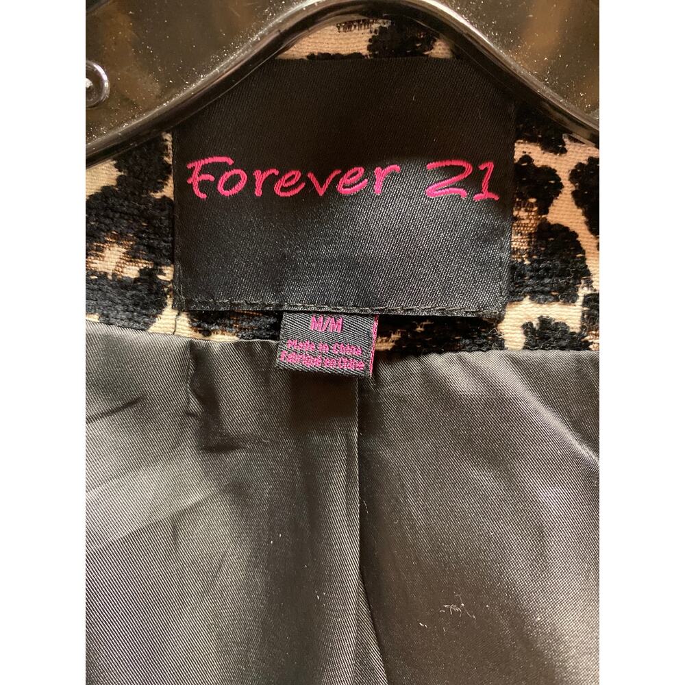 Forever 21 Size M Leopard Print Cache Crop Swing … - image 7